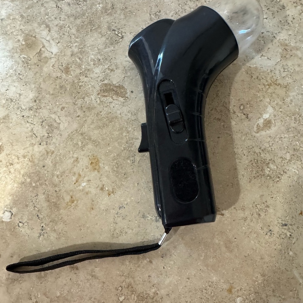 Handheld Dog Treat Launcher / Thrower Toy